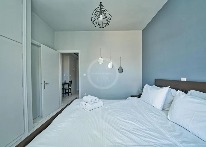 Ira Lägenhet Ermioni